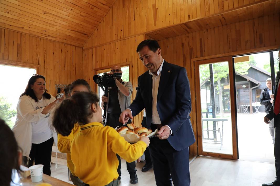 Karatay’da binlerce öğrenci 2 önemli konuda eğitim aldı 9